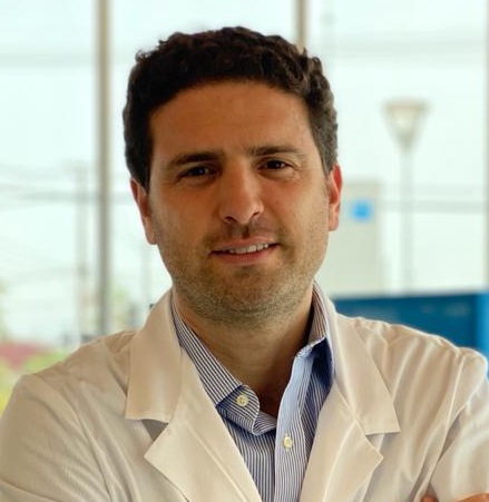 DR. CLAUDIO ANDRÉS SILVA VERGARA