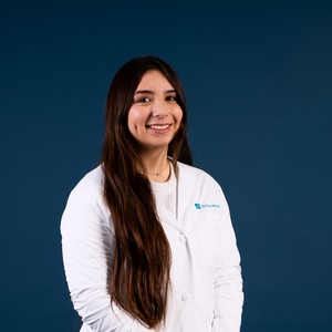 Dr(a) Lia Bahamondez Hernandez