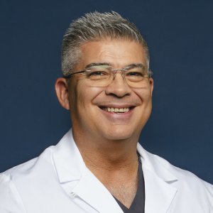 Dr. Agustín Álvarez Plaza