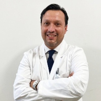 Dr. Rodrigo Canales Rojas