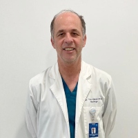 Dr. Tomás Olmedo Barros
