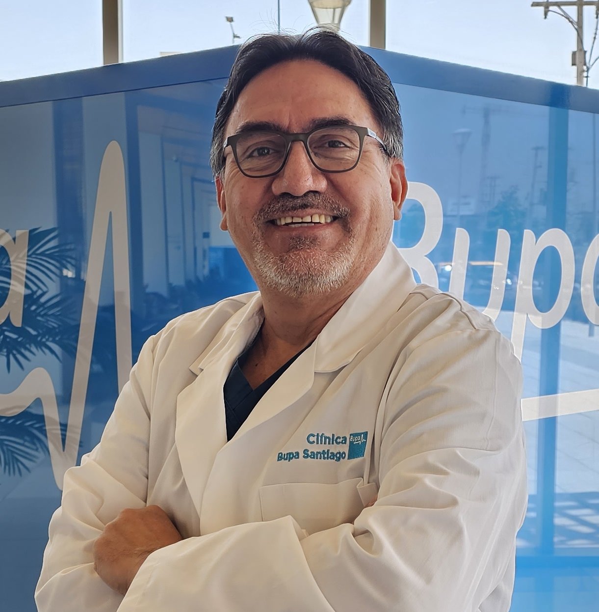 DR. CARLOS  AREVALO LOPEZ
