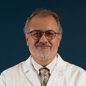 Dr. Rodrigo Hernández Núñez