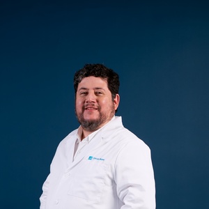 Dr. Daniel Valenzuela Torres