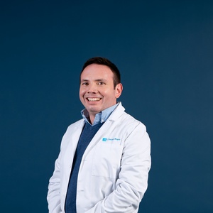 Dr. Edwin Oviedo Rojas